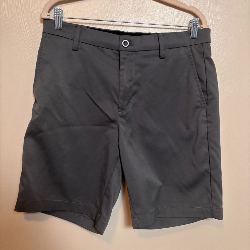 Amazon Essentials Men’s Shorts Slim Fit 9" Gray Cotton Dress Casual Mens 33‎